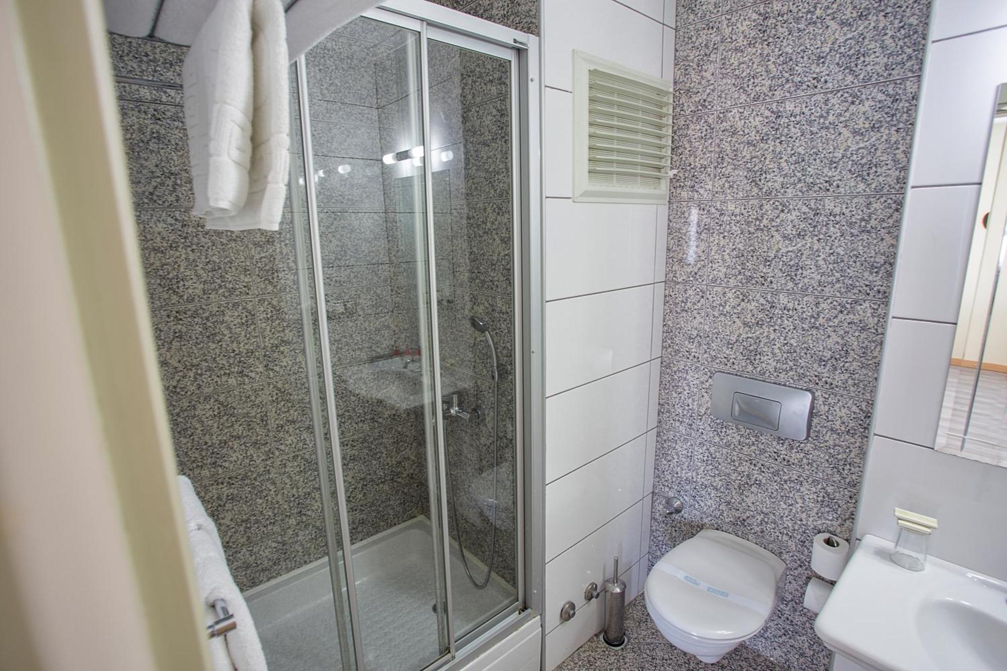 Cilek Marina Otel Çeşme Luaran gambar
